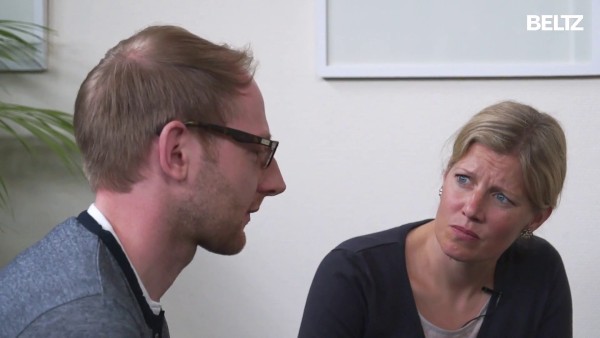 Video: Stuhldialog zu Vermeidung: Der Kollegenstuhl