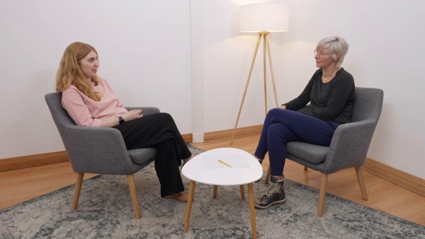Video: Bipolare Störung: Förderung der Krankheitsakzeptanz durch Differenzierungstraining gesunder/h