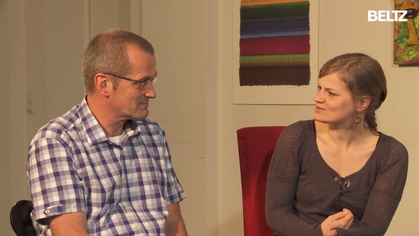 Video: Stuhldialog mit dem emotional fordernden Elternmodus in der Schematherapie