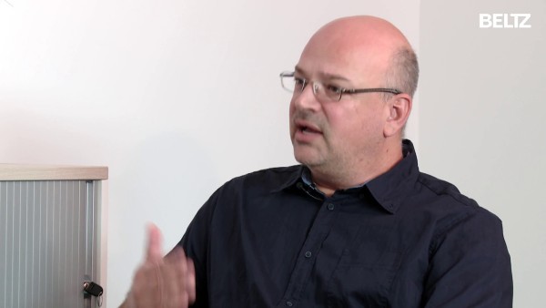 Video: Disputationen und Sokratische Dialoge in der KVT: Unterscheidung Tatsache versus Meinung