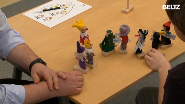 Video: Modusarbeit mit Fingerpuppen bei der Schematherapie eines Jugendlichen